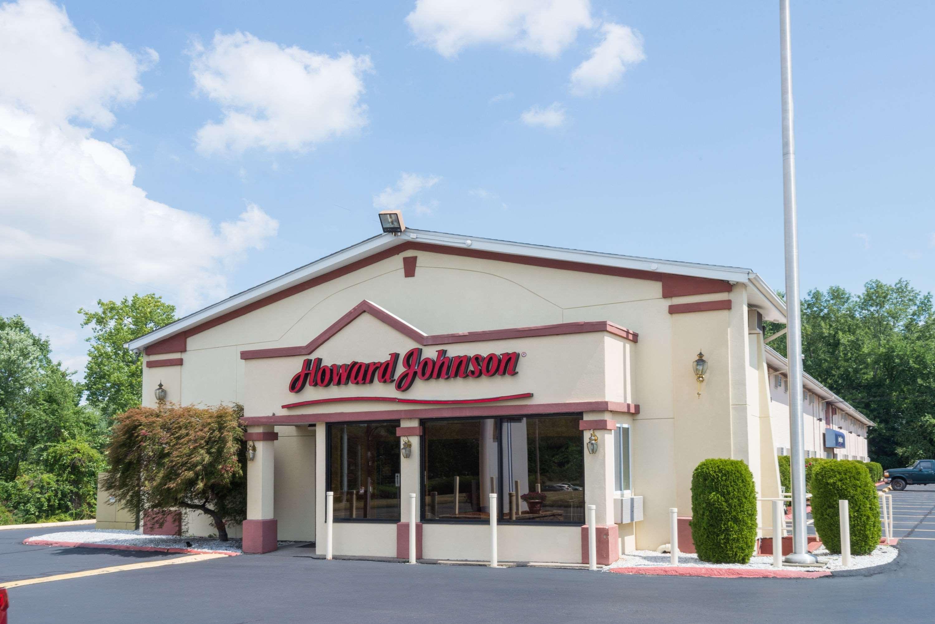 Howard Johnson By Wyndham Rocky Hill Hotel Buitenkant foto